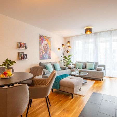 Special Einstein II Apartment Basel, Messe Kleinbasel 10-Star ภายนอก รูปภาพ