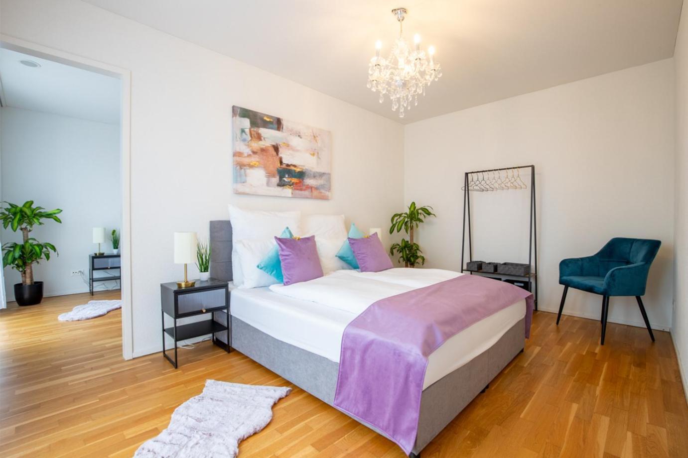 Special Einstein II Apartment Basel, Messe Kleinbasel 10-Star ภายนอก รูปภาพ