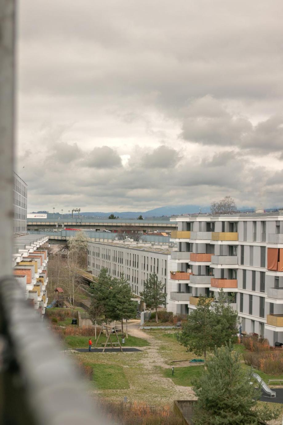 Special Einstein II Apartment Basel, Messe Kleinbasel 10-Star ภายนอก รูปภาพ