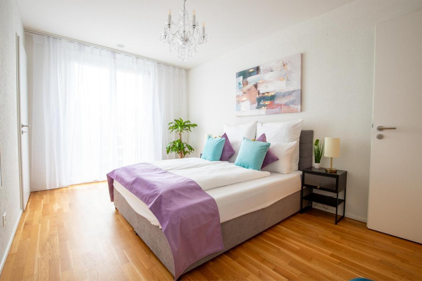 Special Einstein II Apartment Basel, Messe Kleinbasel 10-Star ภายนอก รูปภาพ